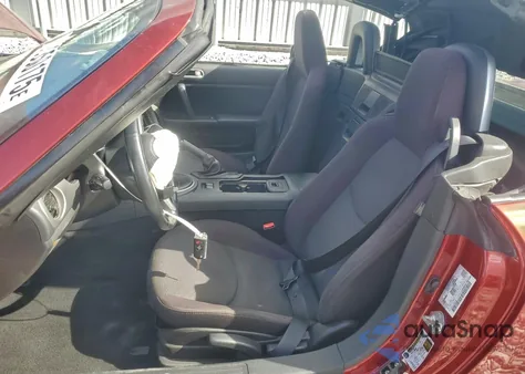 2011 Mazda Mx-5 Miata z USA, uszkodzony, nr VIN JM1NC2LFXB0218488